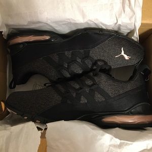 Puma shoes/Riaze Prowl Women’s